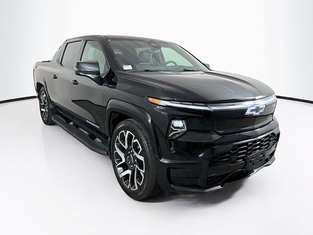 2024 Chevrolet Silverado EV RST