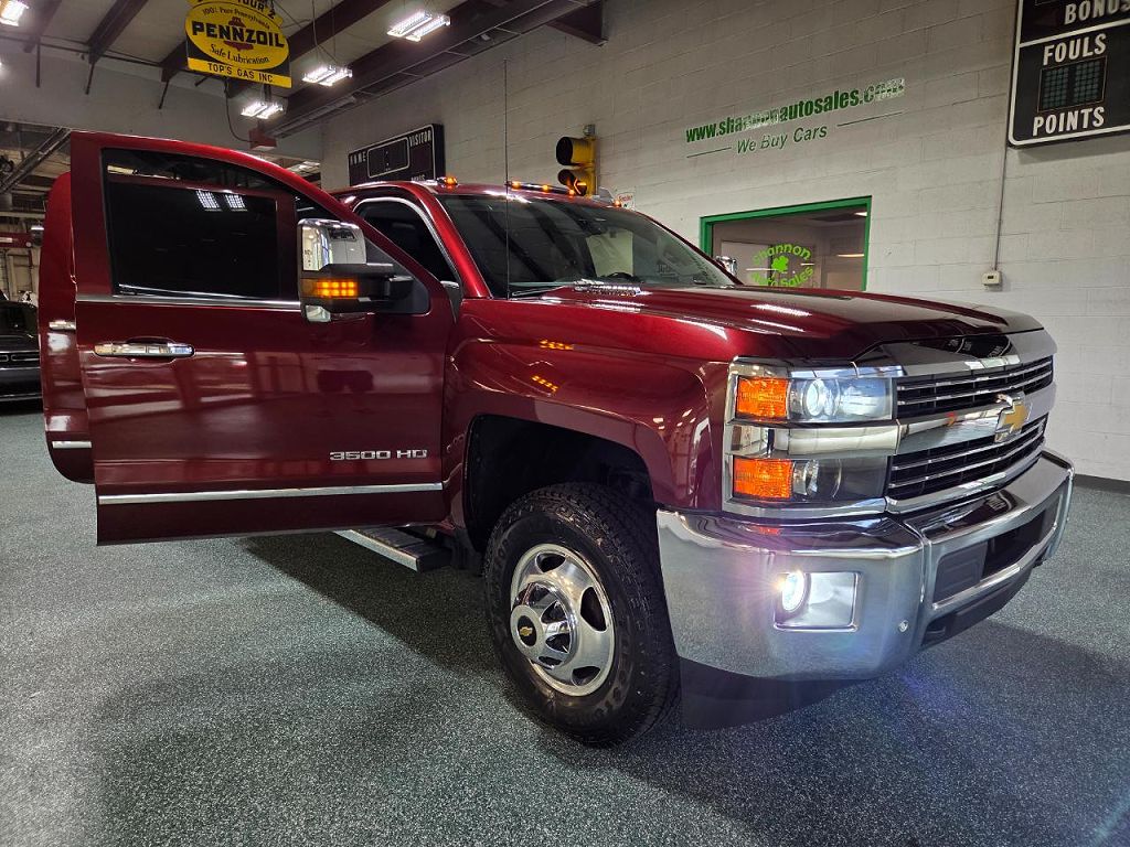 2016 Chevrolet Silverado 3500HD 4WD Crew Cab 167.7" LTZ