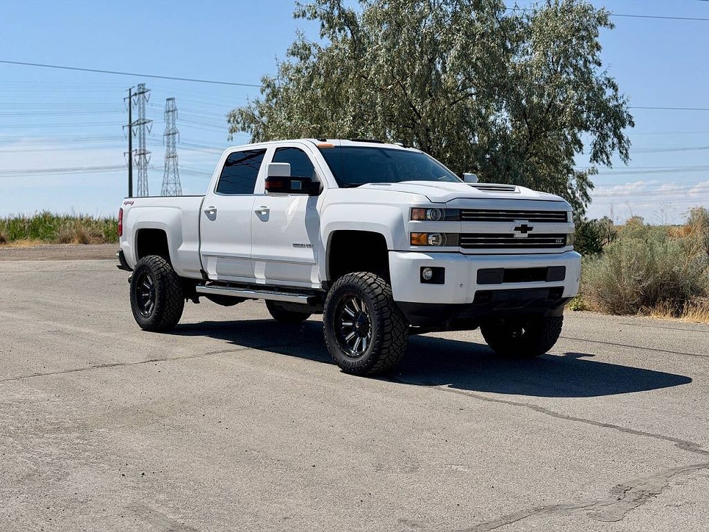 2017 Chevrolet Silverado 3500HD LTZ