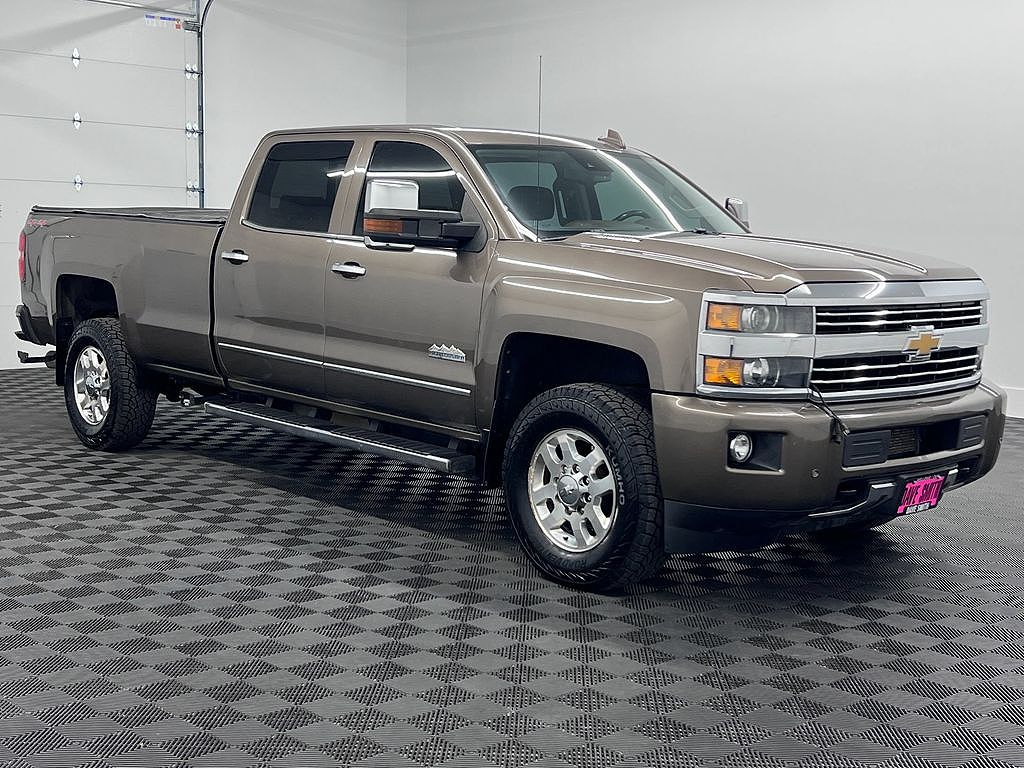 2015 Chevrolet Silverado 3500HD High Country