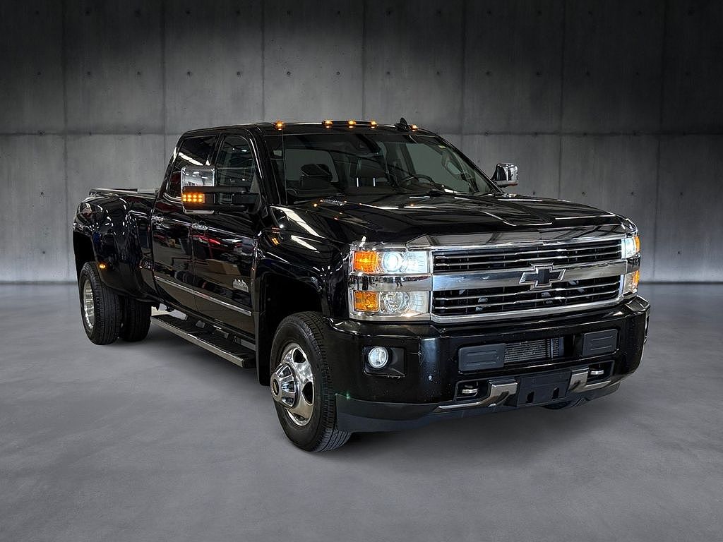 2015 Chevrolet Silverado 3500HD High Country