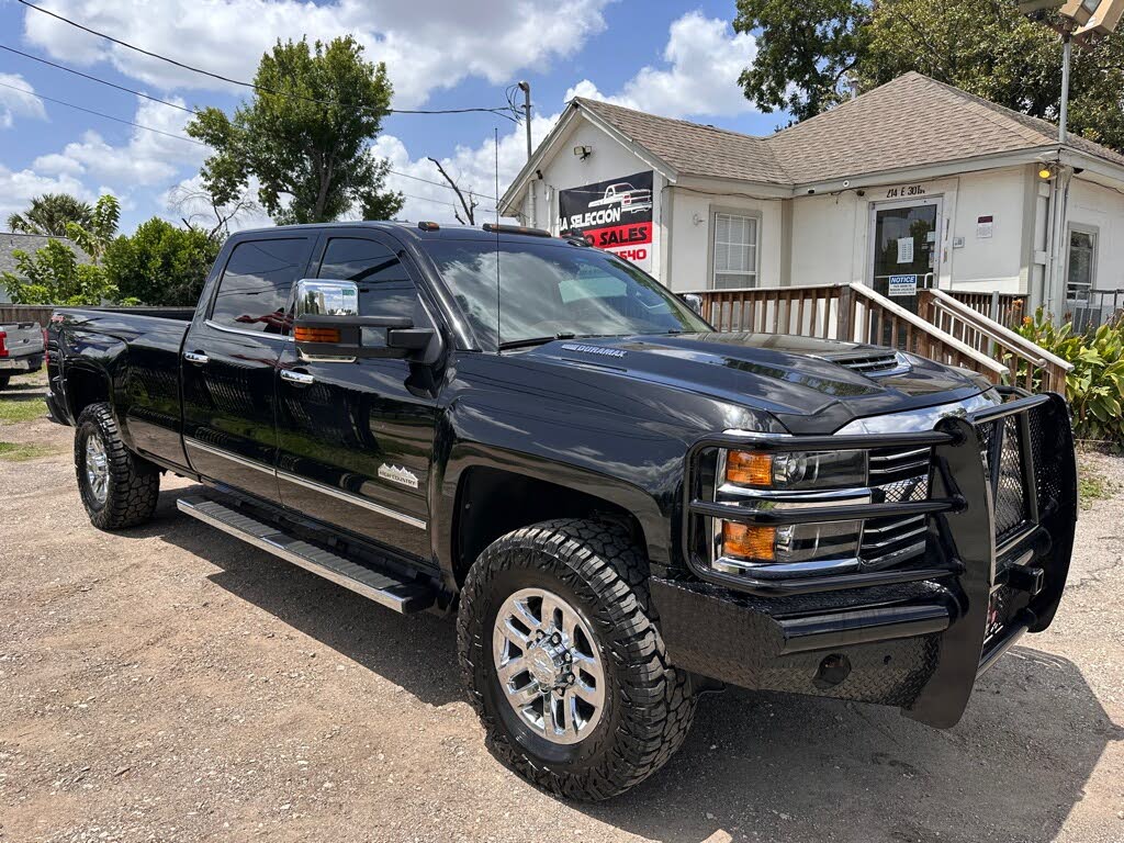 2017 Chevrolet Silverado 3500HD High Country