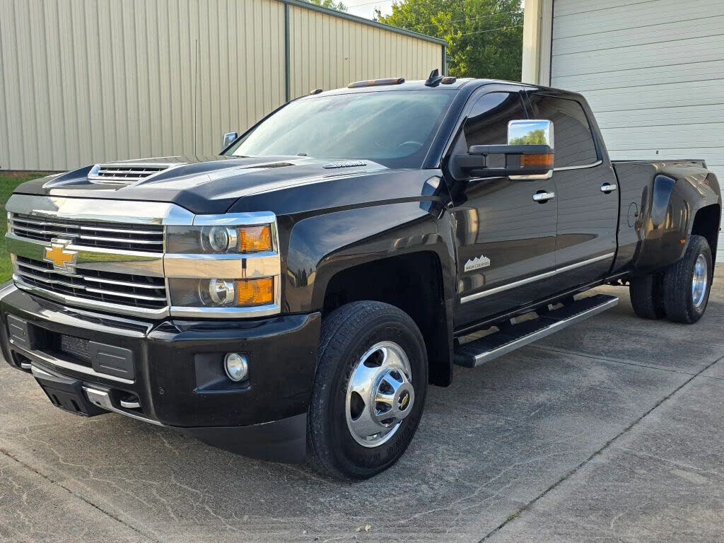 2017 Chevrolet Silverado 3500HD High Country