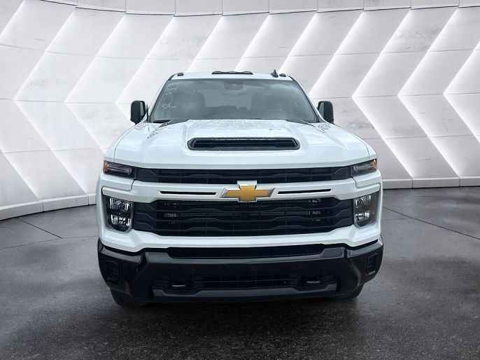 2026 Chevrolet Silverado 2500HD Custom
