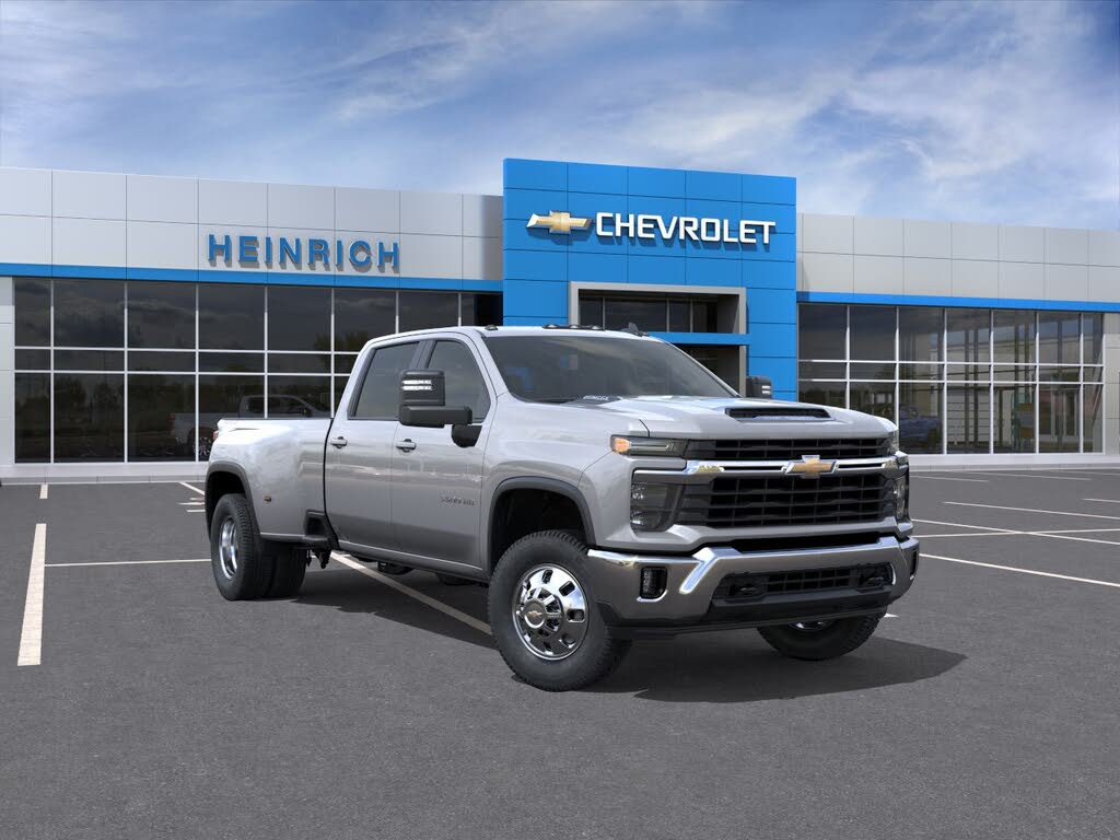 2026 Chevrolet Silverado 3500 LT