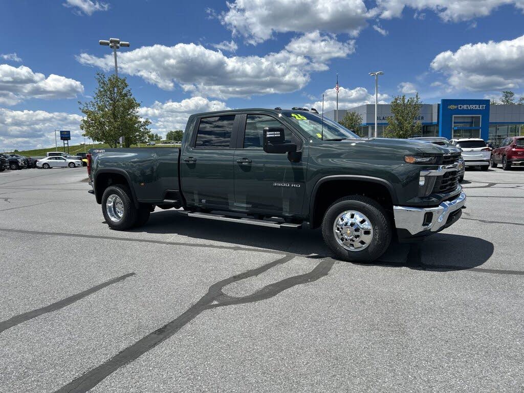 2026 Chevrolet Silverado 3500 LT