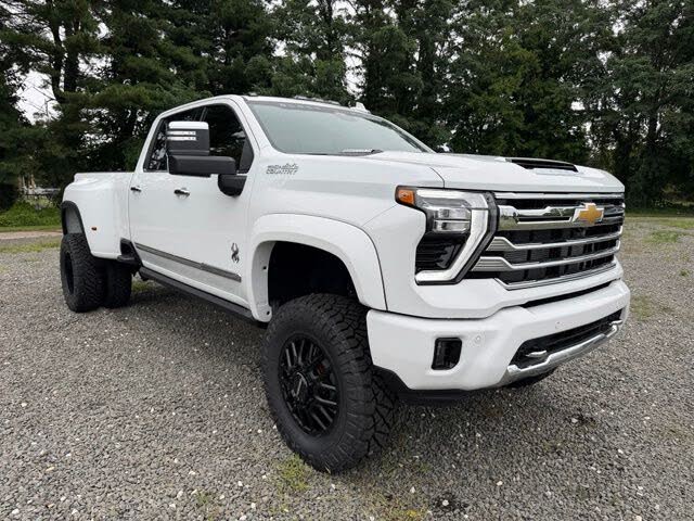 2026 Chevrolet Silverado 3500 High Country