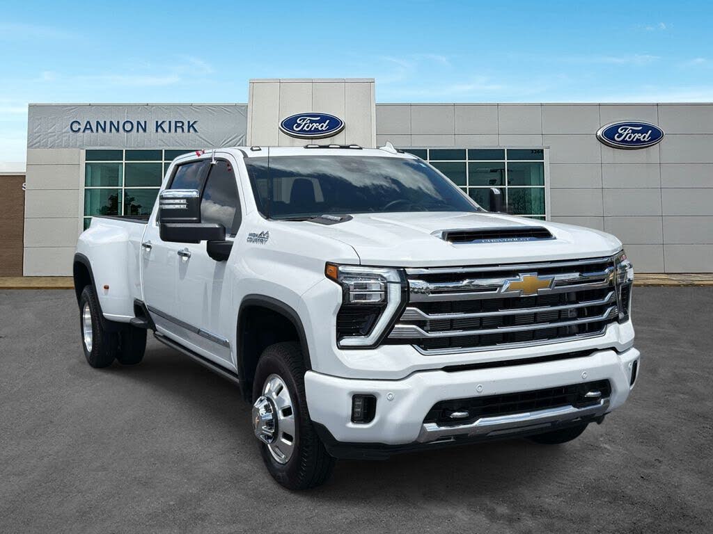 2025 Chevrolet Silverado 3500 High Country