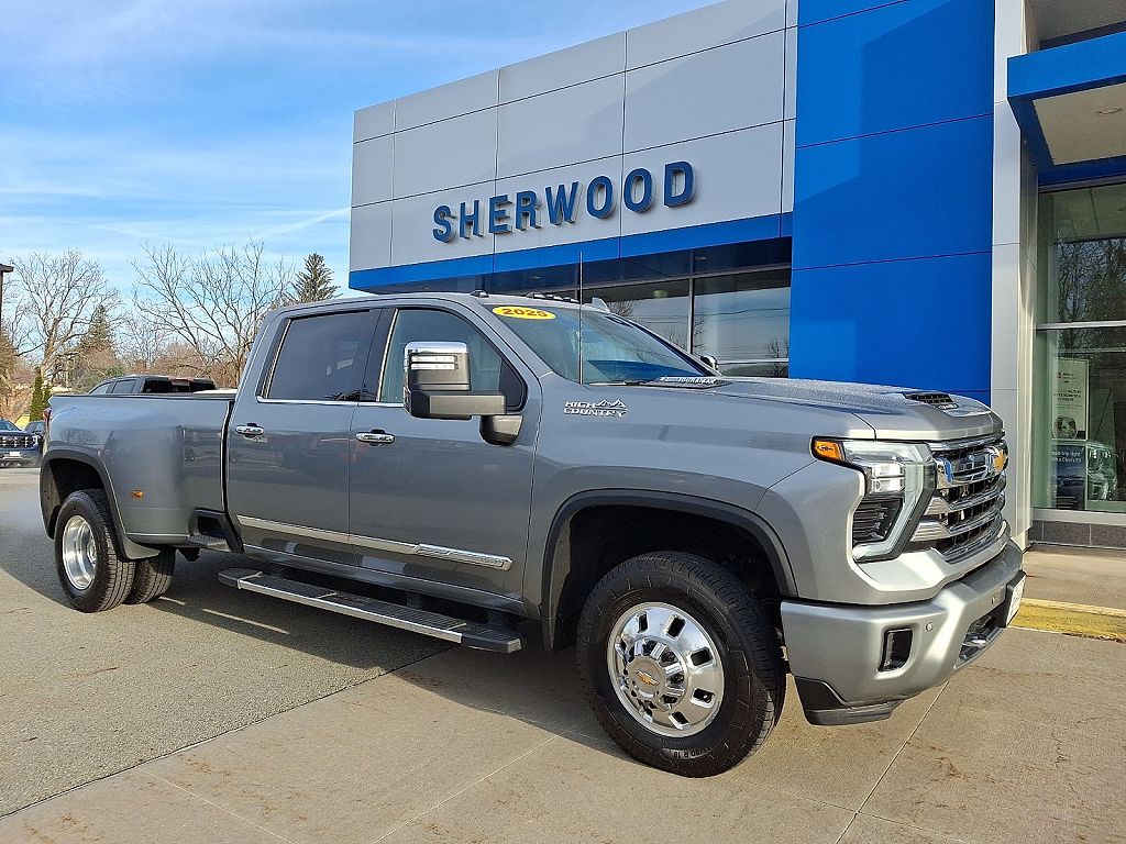 2025 Chevrolet Silverado 3500HD High Country