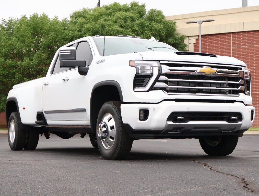 2026 Chevrolet Silverado 3500 High Country