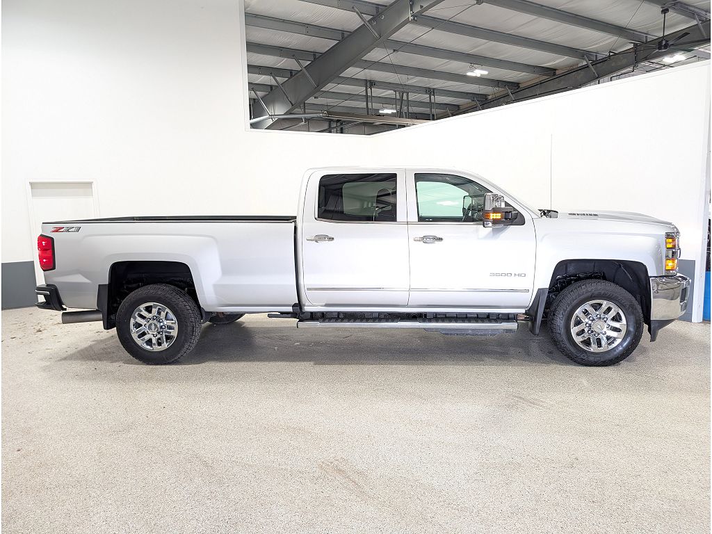 2019 Chevrolet Silverado 3500HD LTZ Duramax Diesel Z71 LTZ Plus Navigation Heated Cooled Buckets