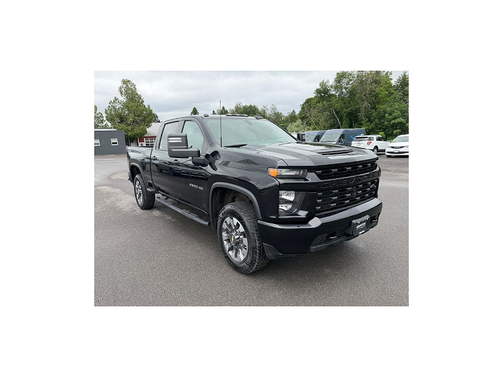 2021 Chevrolet Silverado 2500HD 4WD Crew Cab Standard Bed Custom