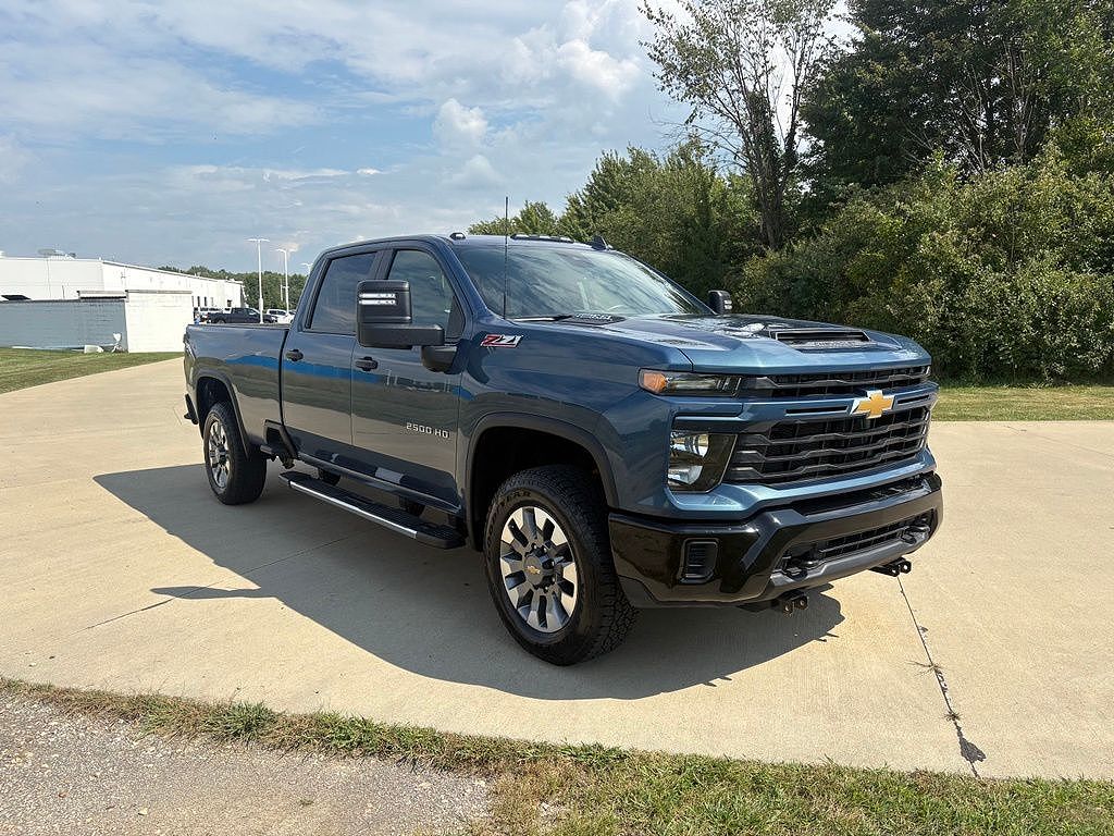 2024 Chevrolet Silverado 2500 HD Custom