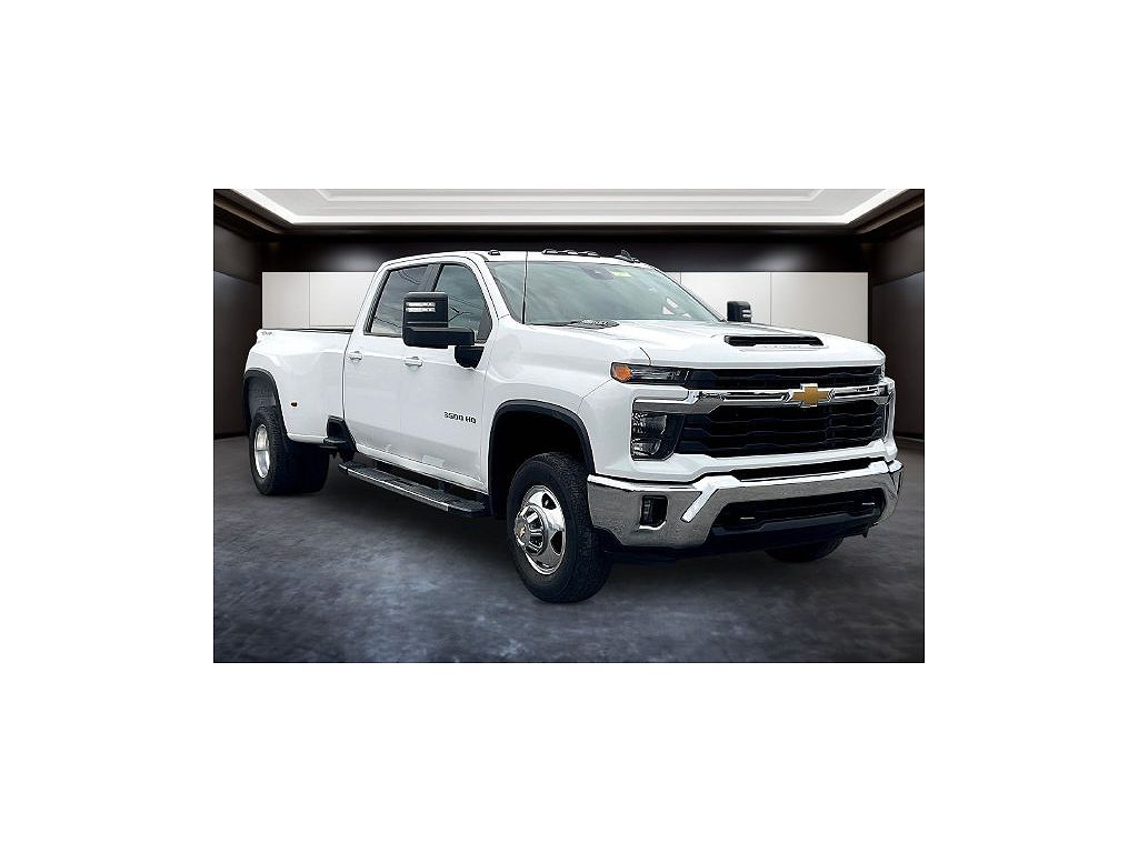 2024 Chevrolet Silverado 3500HD LT