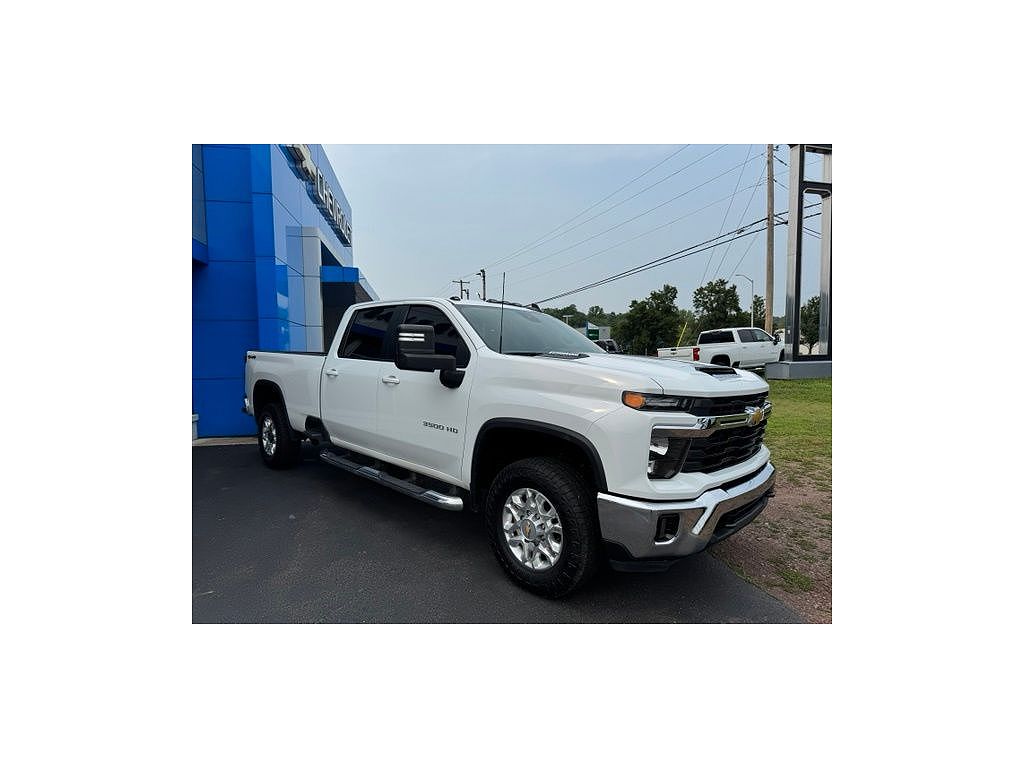 2024 Chevrolet Silverado 3500HD LT