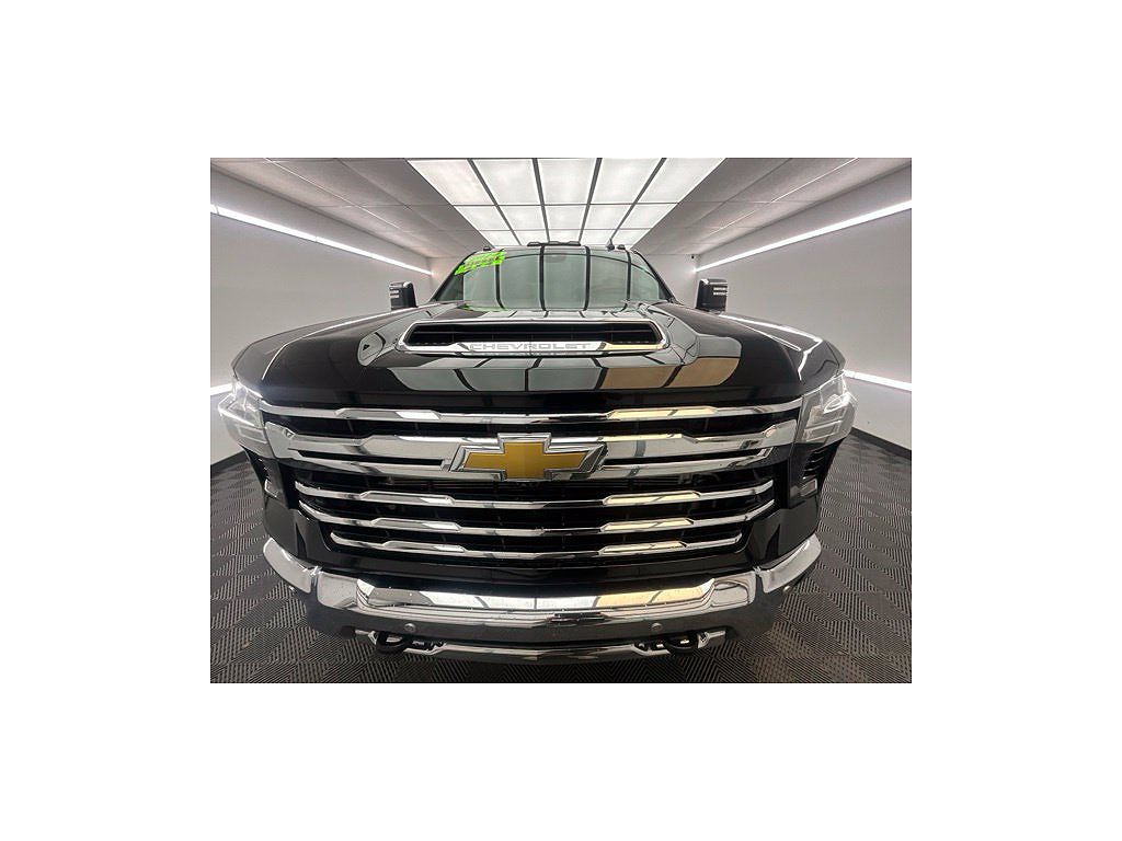 2024 Chevrolet Silverado 3500HD LTZ