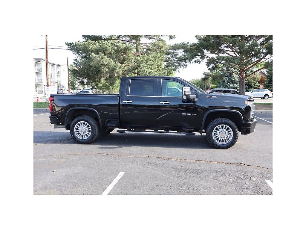 2022 Chevrolet Silverado 3500HD High Country