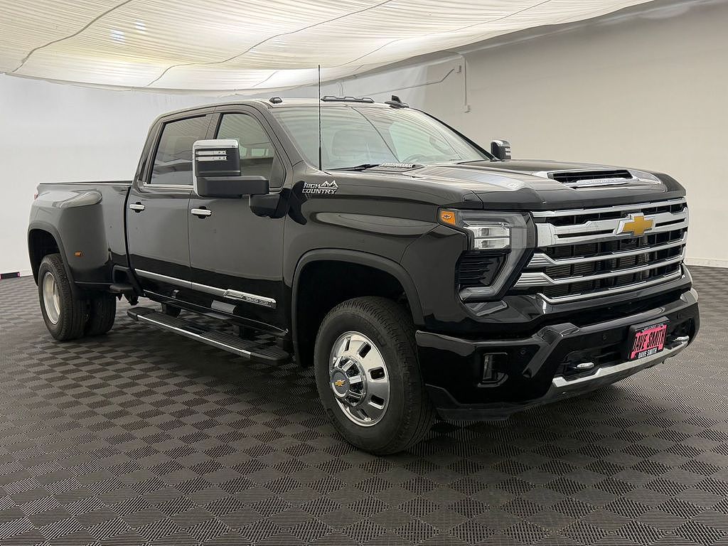 2024 Chevrolet Silverado 3500HD High Country