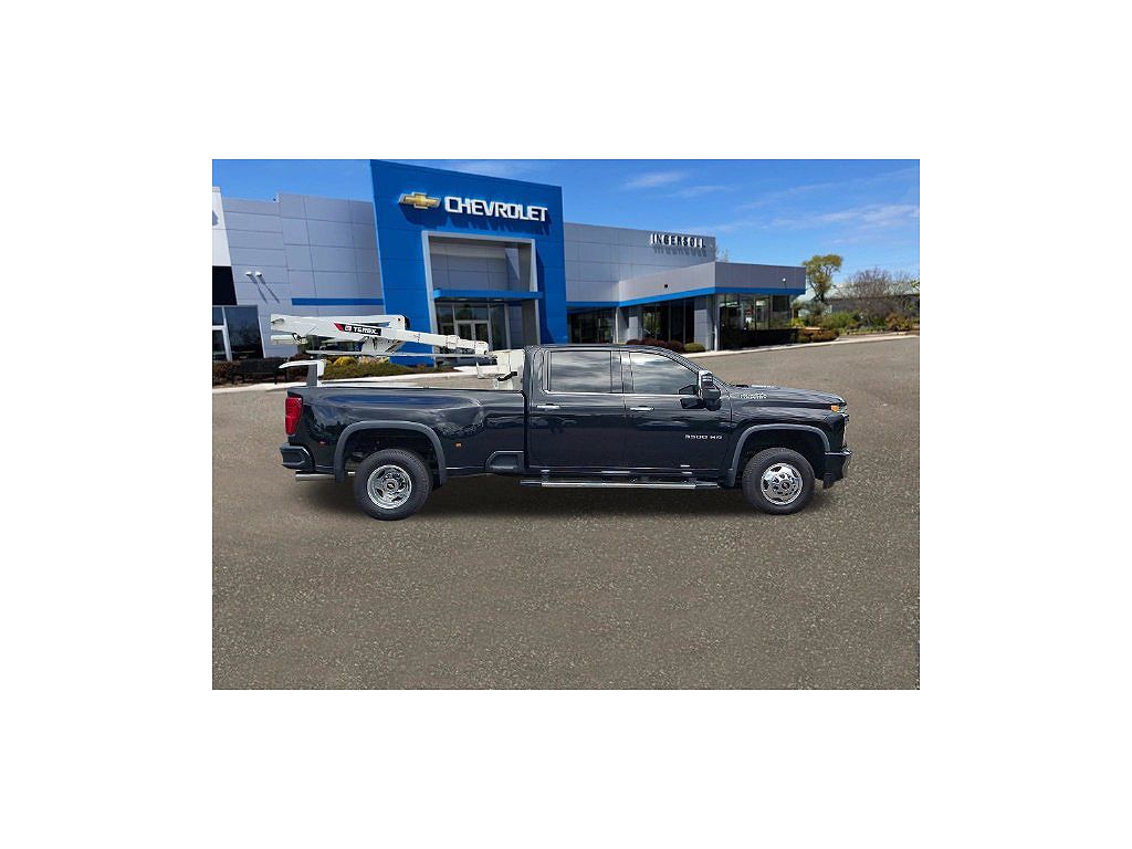 2022 Chevrolet Silverado 3500 HD High Country DRW