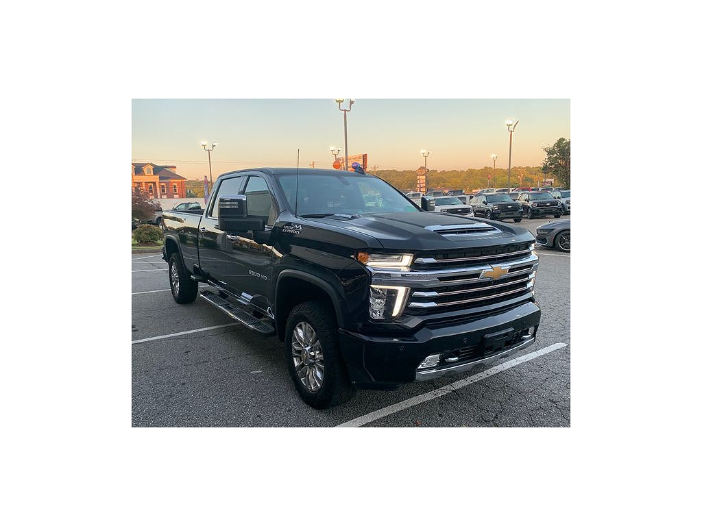 2023 Chevrolet Silverado 3500HD High Country