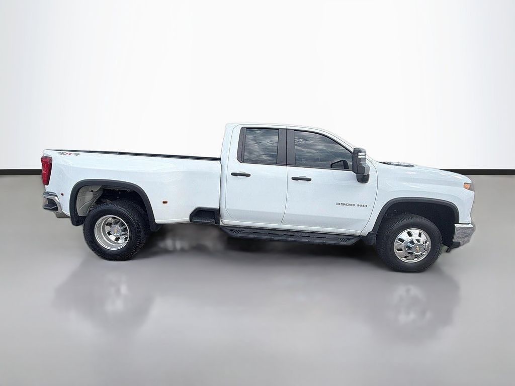 2025 Chevrolet Silverado 3500 HD Work Truck