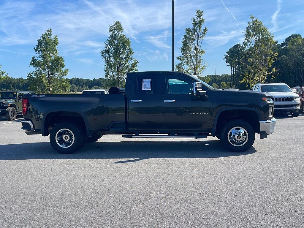 2022 Chevrolet Silverado 3500HD LT