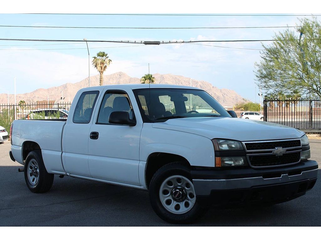 2006 Chevrolet Silverado 1500 LS
