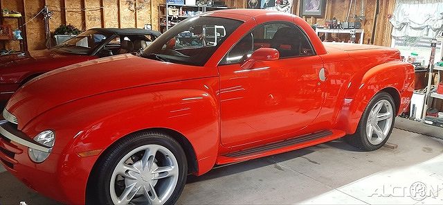 2004 Chevrolet SSR LS