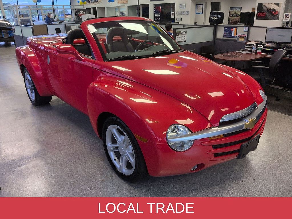 2004 Chevrolet SSR LS
