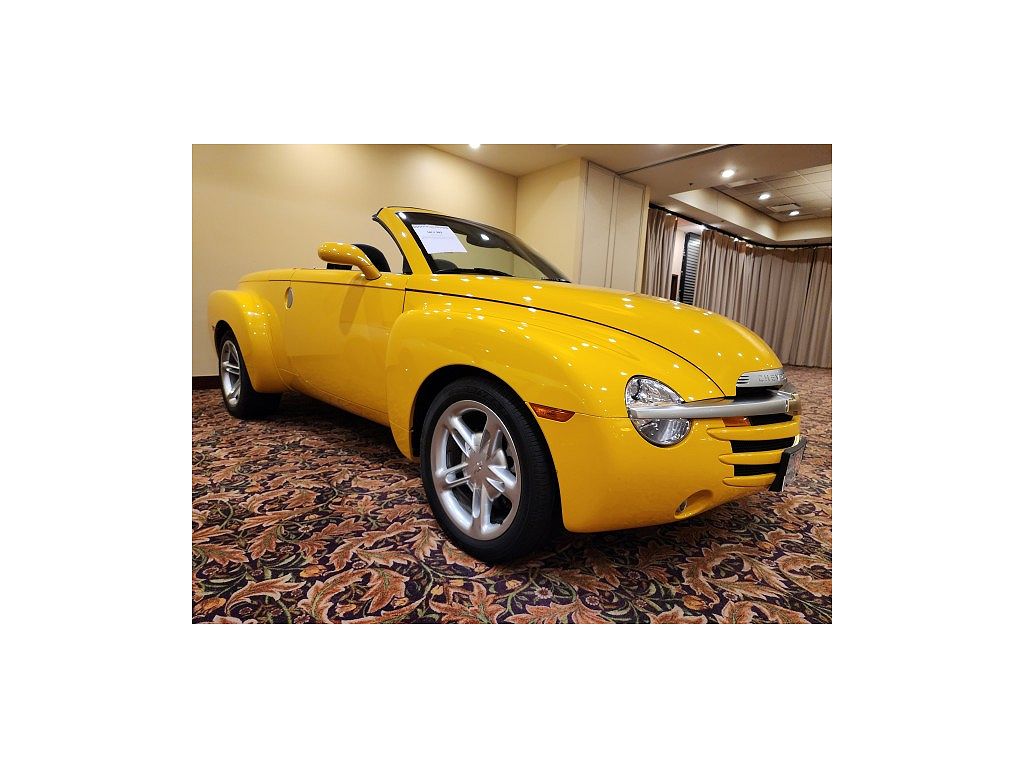 2003 Chevrolet SSR LS