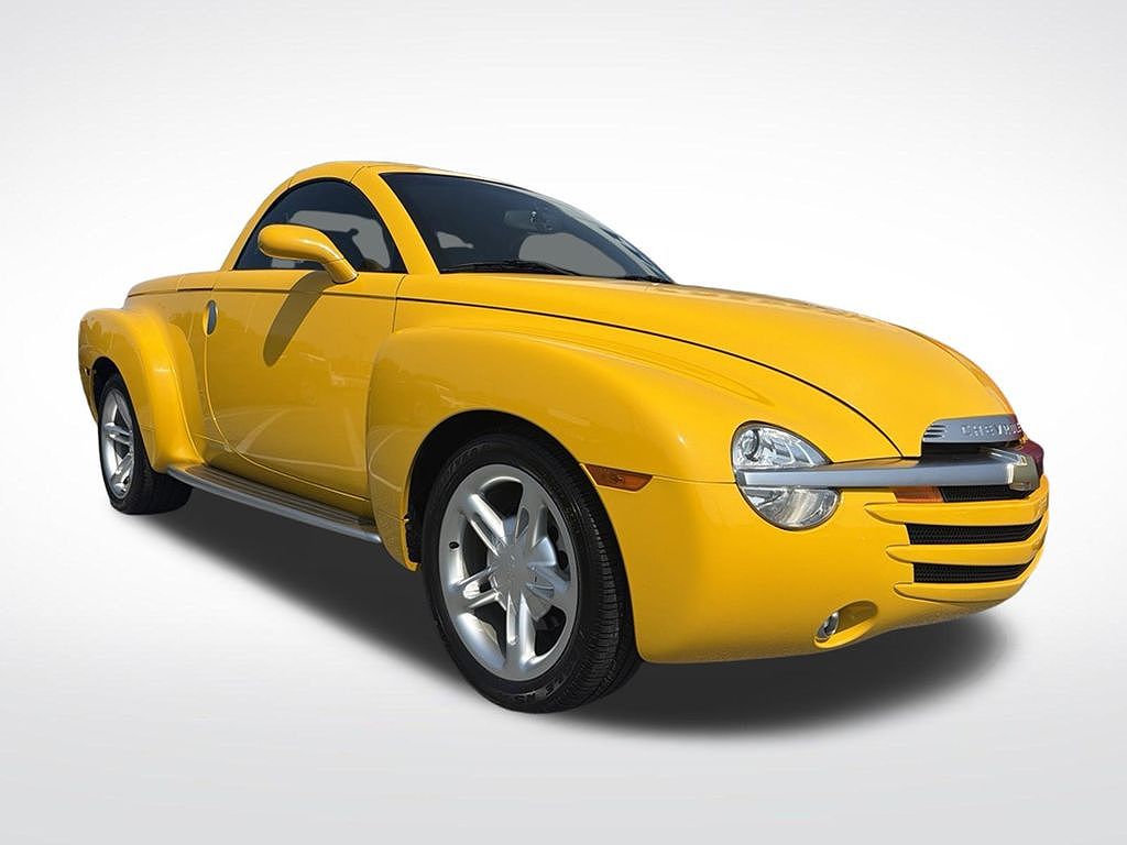 2004 Chevrolet SSR LS