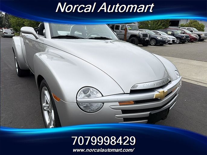 2004 Chevrolet SSR LS