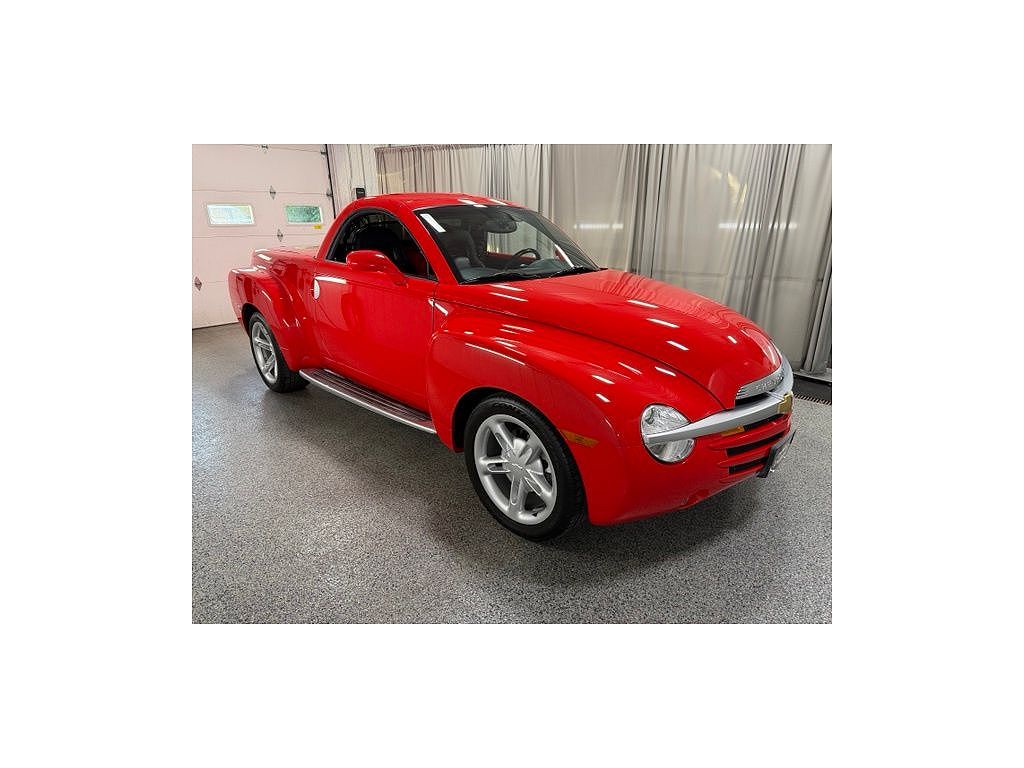 2004 Chevrolet SSR LS
