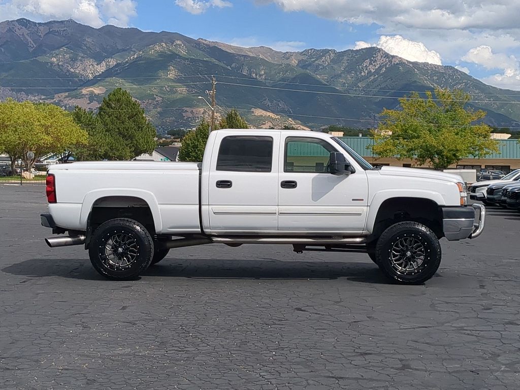 2005 Chevrolet Silverado 2500HD Work Truck