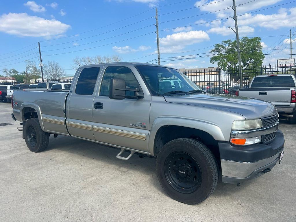 2002 Chevrolet Silverado 2500HD Ext. Cab Long Bed 4WD