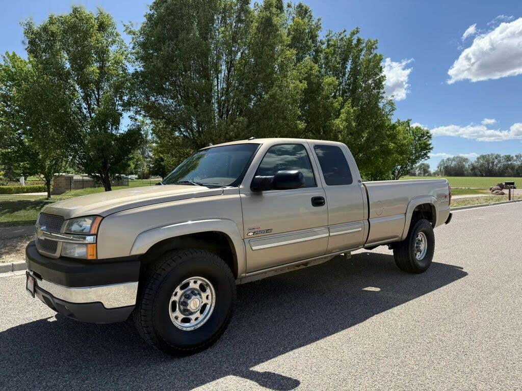 2004 Chevrolet Silverado 2500HD Work Truck