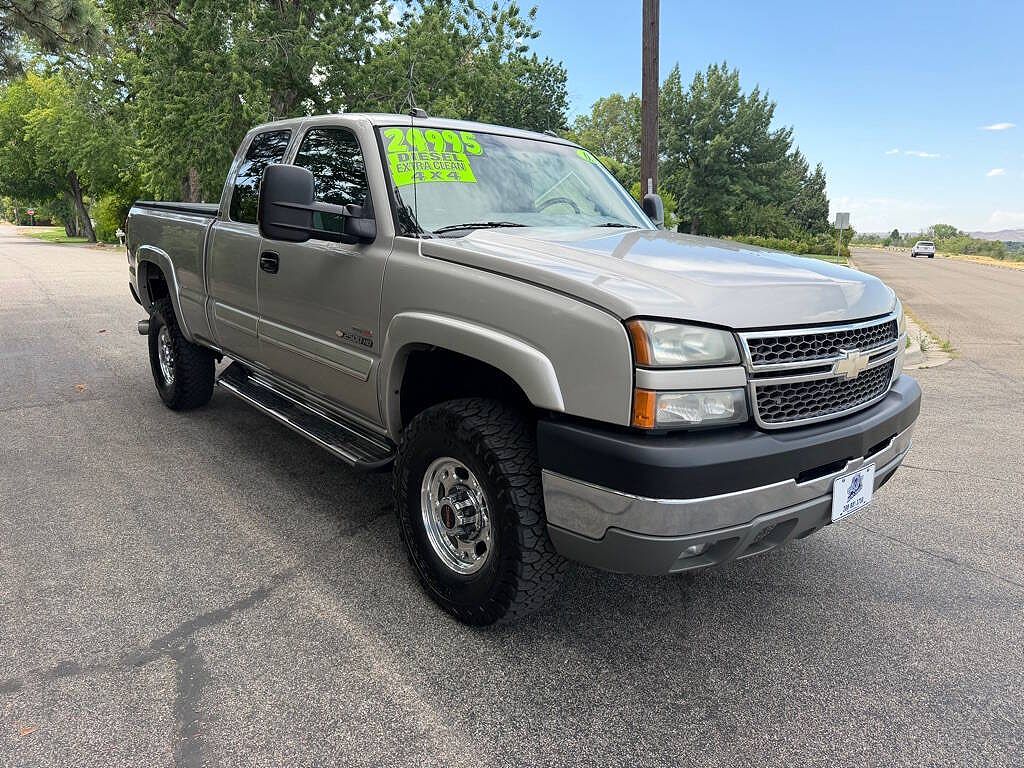 2005 Chevrolet Silverado 2500HD Work Truck