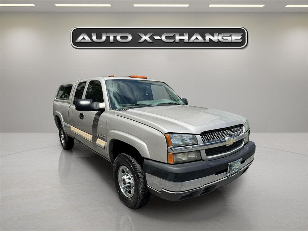 2004 Chevrolet Silverado 2500HD LS