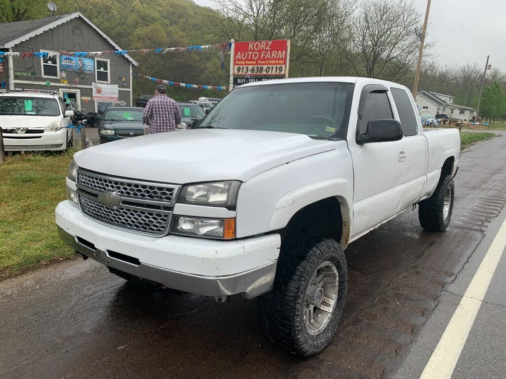 2005 Chevrolet Silverado 2500HD Work Truck