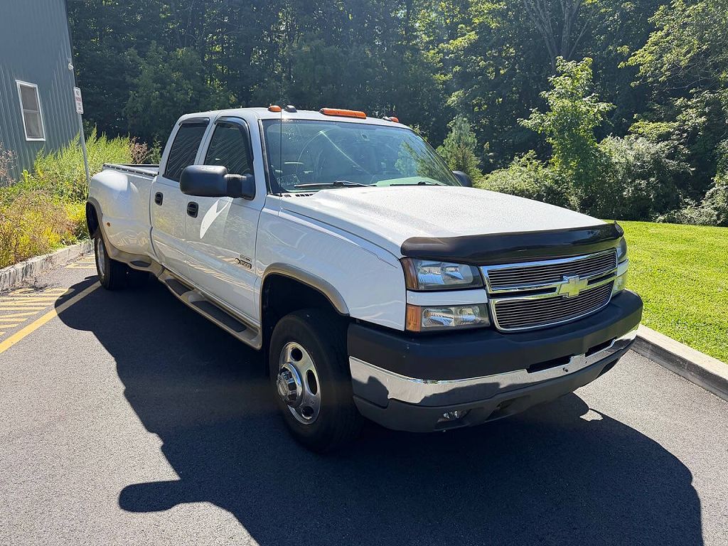 2005 Chevrolet Silverado 3500 Work Truck
