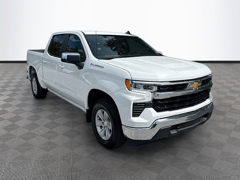 2025 Chevrolet Silverado 1500 LT