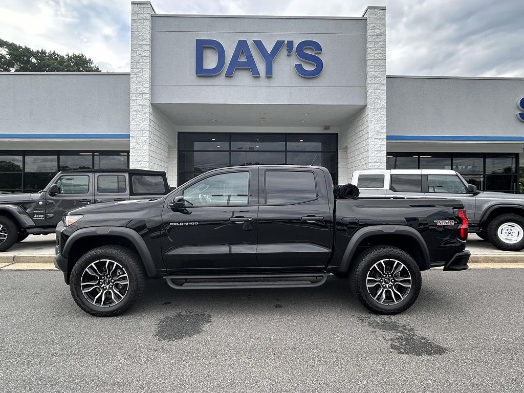 2026 Chevrolet Colorado Crew Cab Short Box 4-Wheel Drive Trail Boss