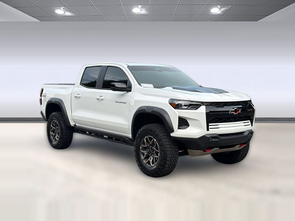 2024 Chevrolet Colorado 4WD ZR2