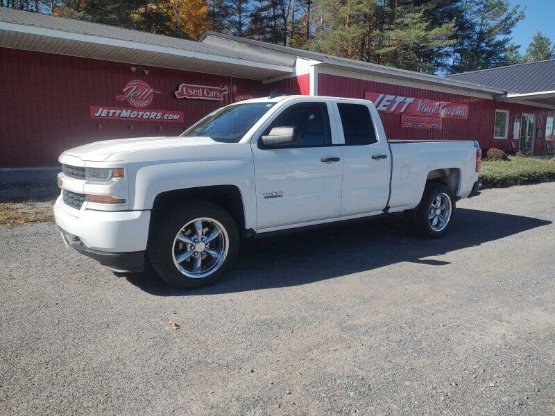 2018 Chevrolet Silverado 1500 Custom
