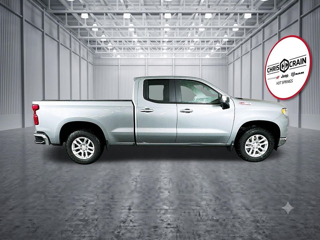 2026 Chevrolet Silverado 1500 4WD Double Cab Standard Bed LT