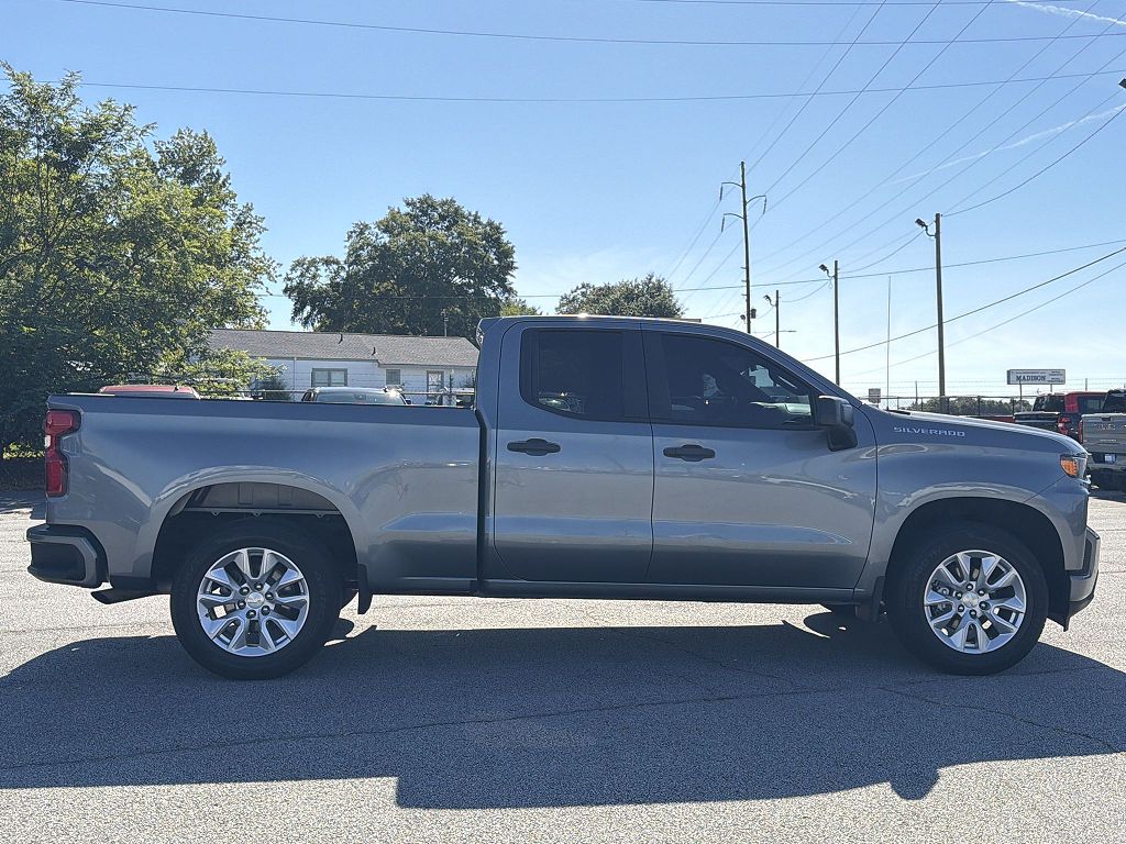 2022 Chevrolet Silverado 1500 LTD Custom