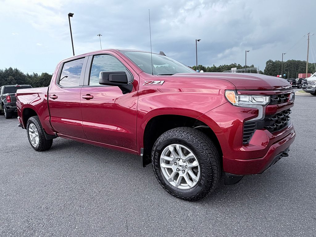 2024 Chevrolet Silverado RST