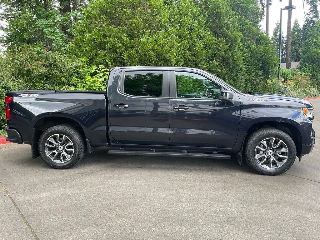 2024 Chevrolet Silverado 1500 RST