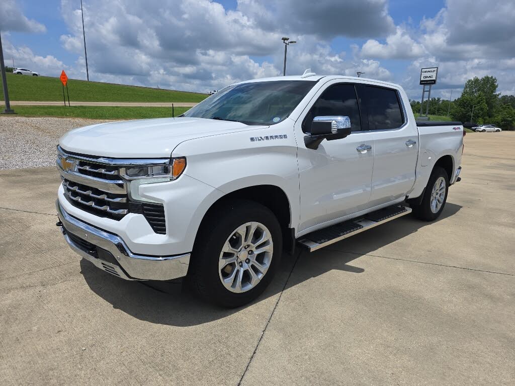 2024 Chevrolet Silverado 1500 LTZ listing photo