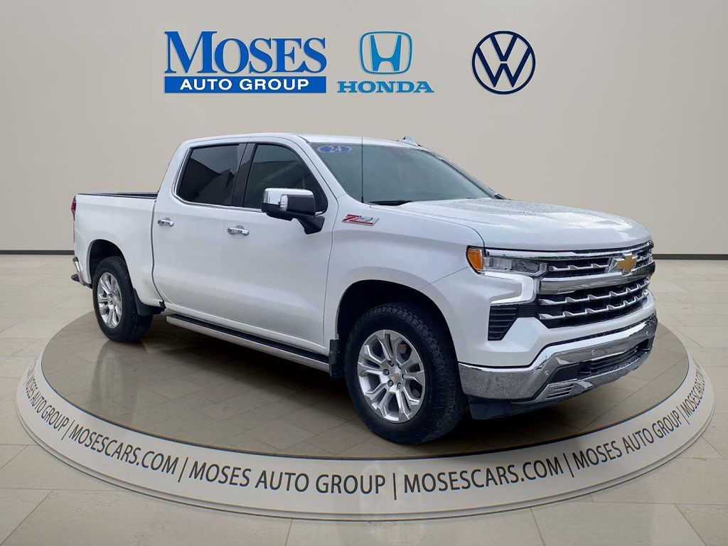 2024 LTZ in Iridescent Pearl Tricoat, 12,565 miles for sale in Huntington, WV